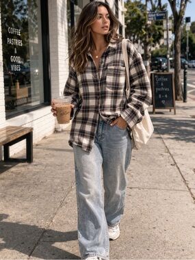 Garage Brown White Plaid Flannel Shirt Button Up Size M Casual Cozy Relaxed Fit